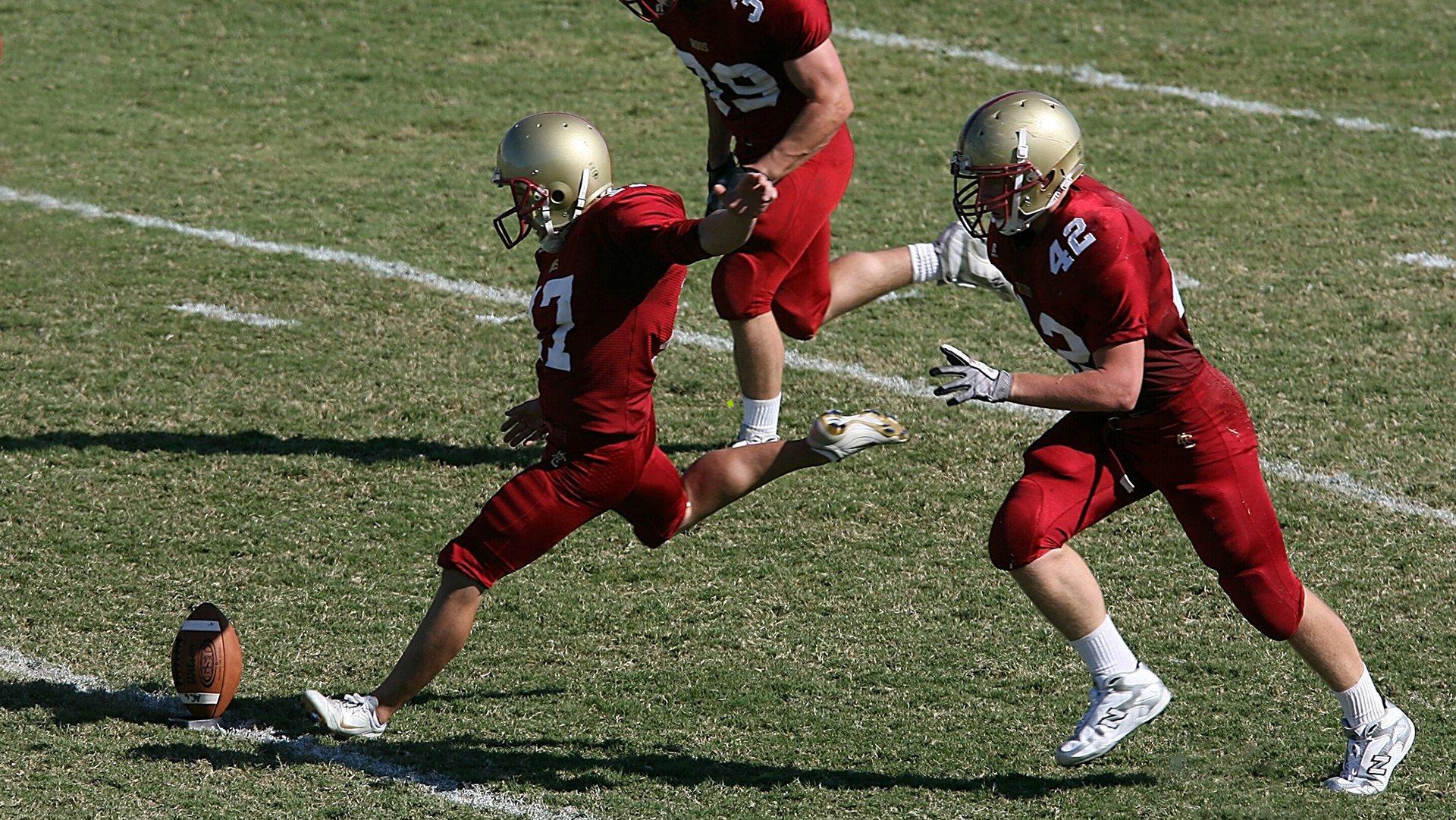卡塔尔世界杯迎战高温，空调球场成赛事守护神